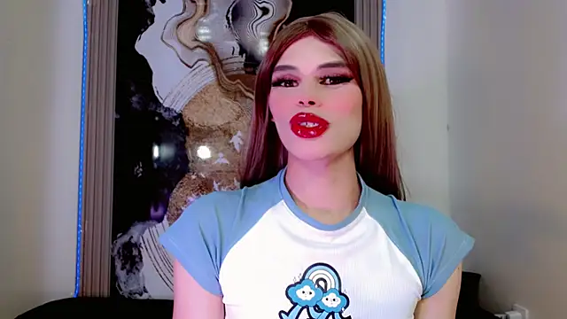 raven_estrada_ stripchat live cam model