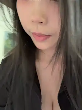 xiaozz-001 stripchat live cam model