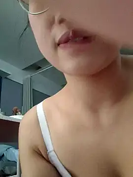 SikX1112 stripchat live cam model