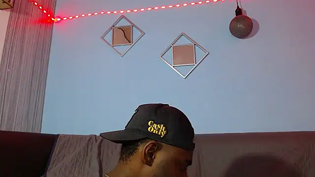 eebony_stallion stripchat live cam model