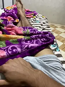 medaelzaber stripchat live cam model