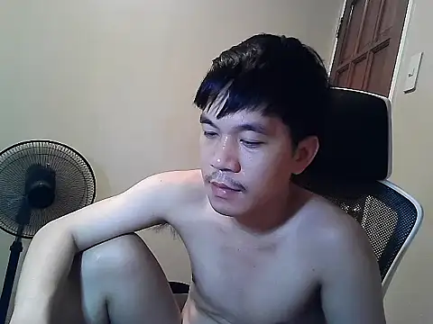 sexyasian_4u stripchat live cam model