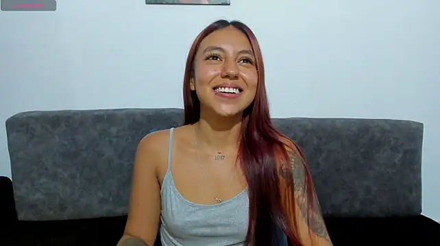 Maia_Walker stripchat live cam model