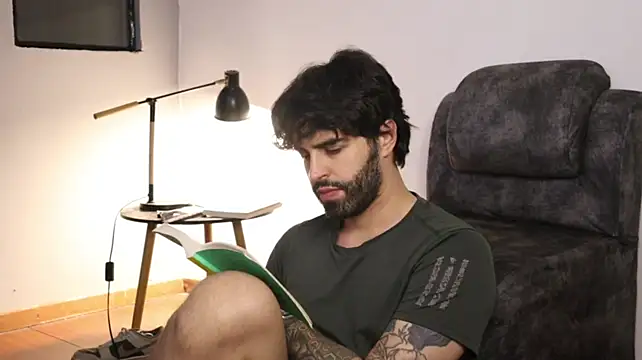JuanMillano stripchat live cam model