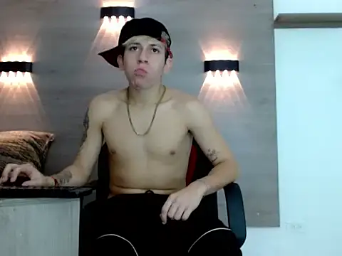 Gaeliitto stripchat live cam model