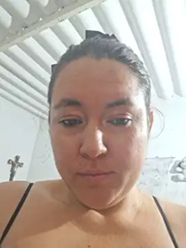 Bellanayara stripchat live cam model