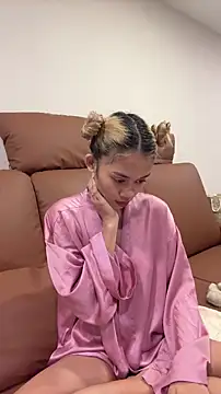 Reafilipina_ stripchat live cam model