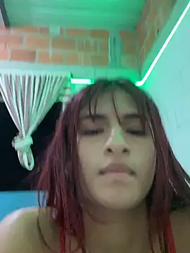 xiiomyy stripchat live cam model