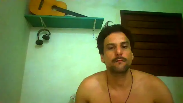 buenocouple stripchat live cam model