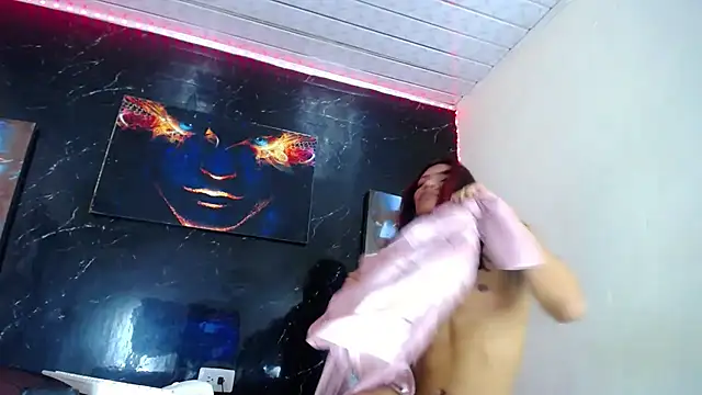 LuxeCouple stripchat live cam model