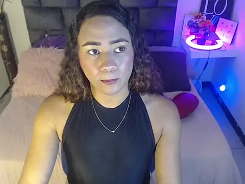 Valentine_Rose stripchat live cam model