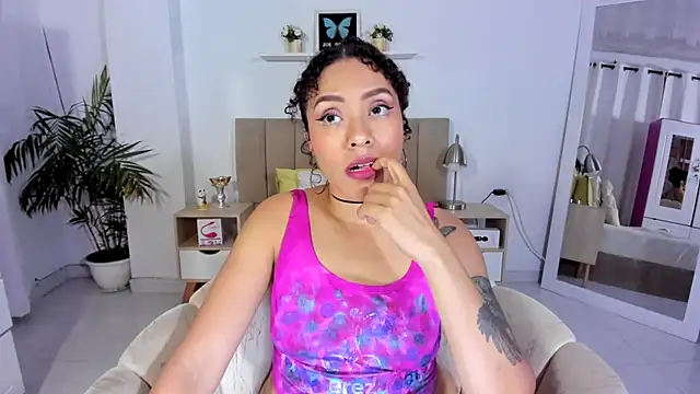 Zoe_Gruber stripchat live cam model