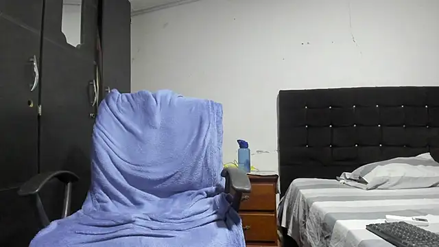 Ryan_xc1 stripchat live cam model