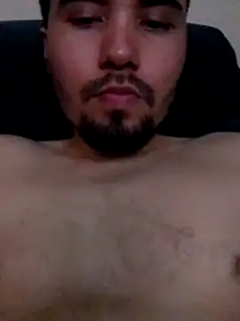 PandaLocko1 stripchat live cam model