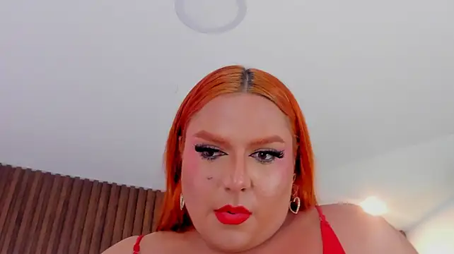 IrinaaVega stripchat live cam model