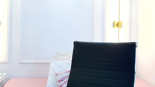 Aria_sandoval stripchat live cam model