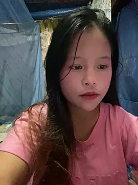 Yin-ri stripchat live cam model