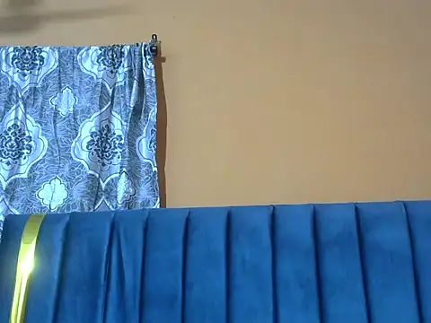 sweet-boob stripchat live cam model