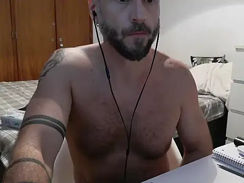 fernandofpf stripchat live cam model