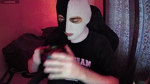 ZXCENSORED- stripchat live cam model
