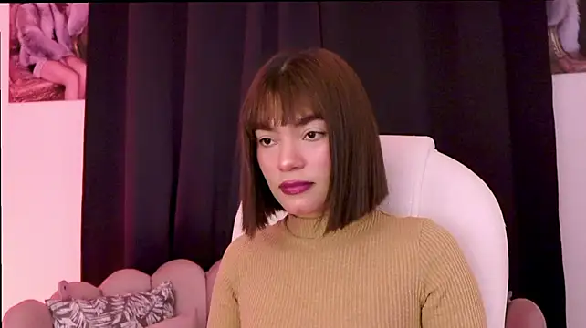 Dakotacollis stripchat live cam model