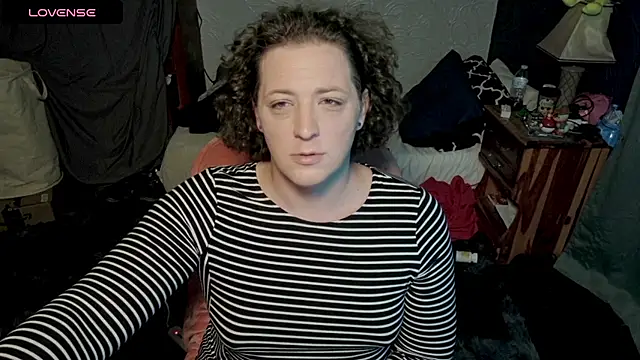 Abagail_soft stripchat live cam model
