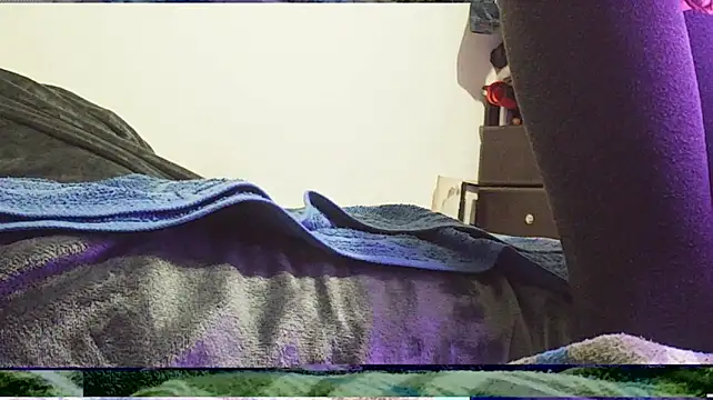 hxxyro1 stripchat live cam model