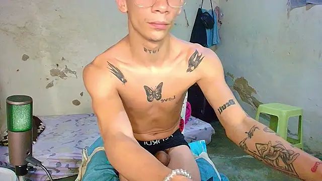 mateodeamjo_07 stripchat live cam model