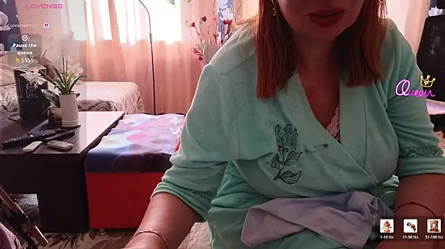 LybovNTV stripchat live cam model