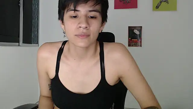 Dha_lia0 stripchat live cam model