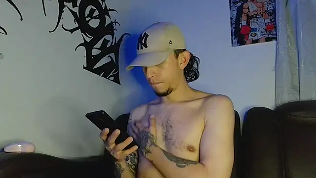 Chris__Jones stripchat live cam model