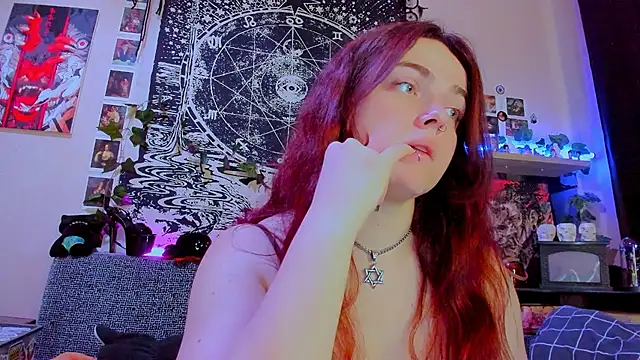 FearlessDivaX stripchat live cam model