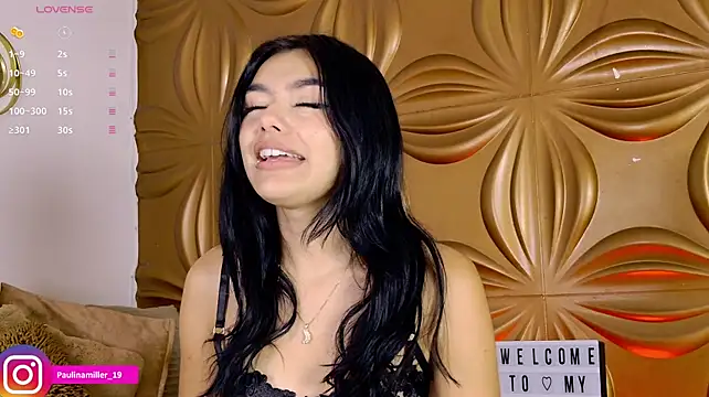 Paulinamillerr stripchat live cam model