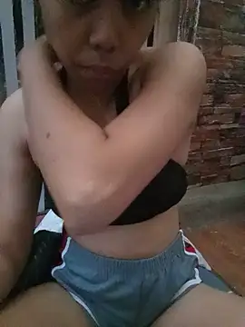 19Fame stripchat live cam model