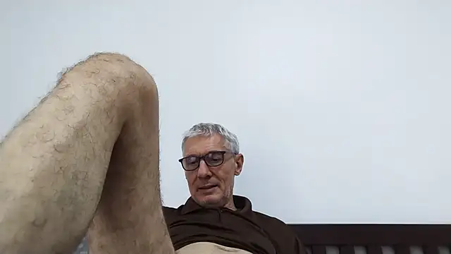 BIGUNCUTHARDCOCK stripchat live cam model