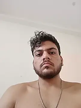 Realcumshow stripchat live cam model