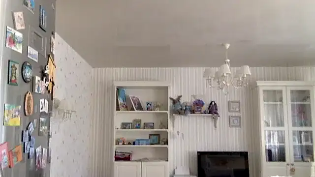 Zeyona stripchat live cam model