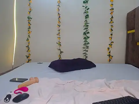Sexyy_Talia stripchat live cam model