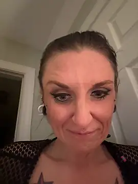 Plasticdollx stripchat live cam model