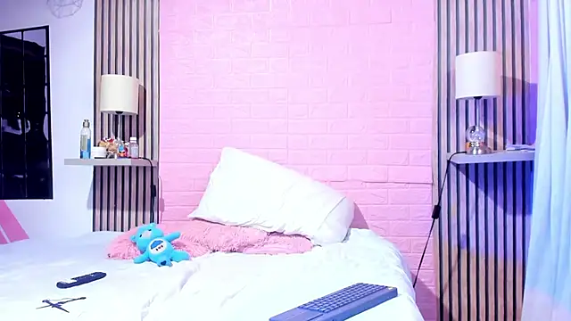 Kai_Monroe stripchat live cam model