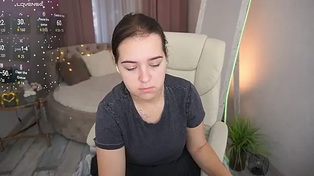 MadameeSin stripchat live cam model