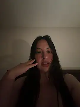 JanessaAfterDark stripchat live cam model