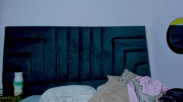 _AliceWonderland stripchat live cam model