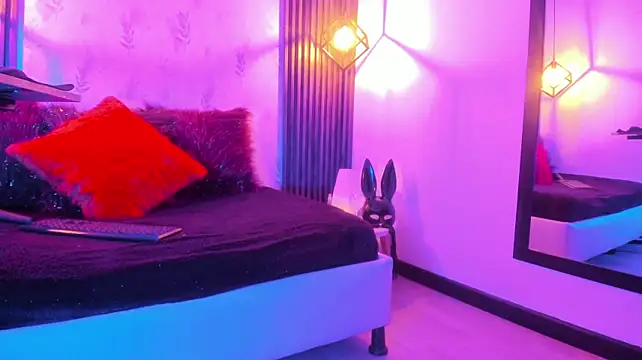 NahomyCarther stripchat live cam model