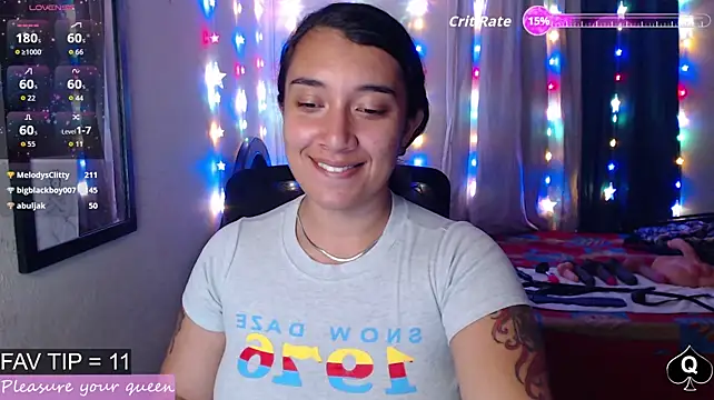 Robin_H00t_2 stripchat live cam model