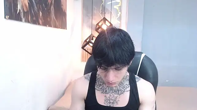 Cry_thereal stripchat live cam model