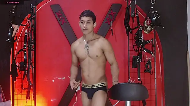 adan_222 stripchat live cam model