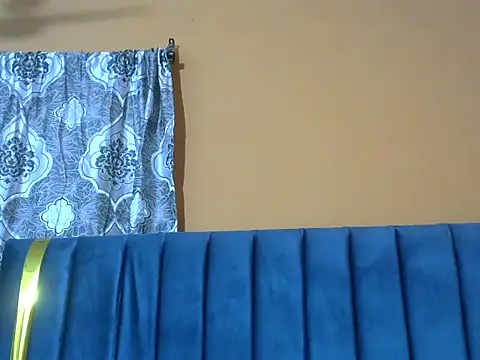 sweet-boob stripchat live cam model
