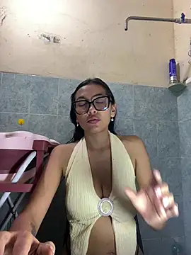 cloe_milky stripchat live cam model