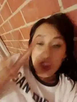 Aria-1212 stripchat live cam model